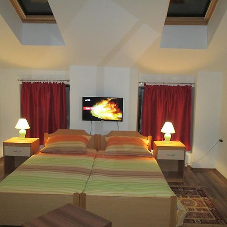Studio Brnat Apartamento Kobarid Quarto foto
