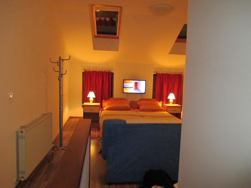 Studio Brnat Apartamento Kobarid Quarto foto