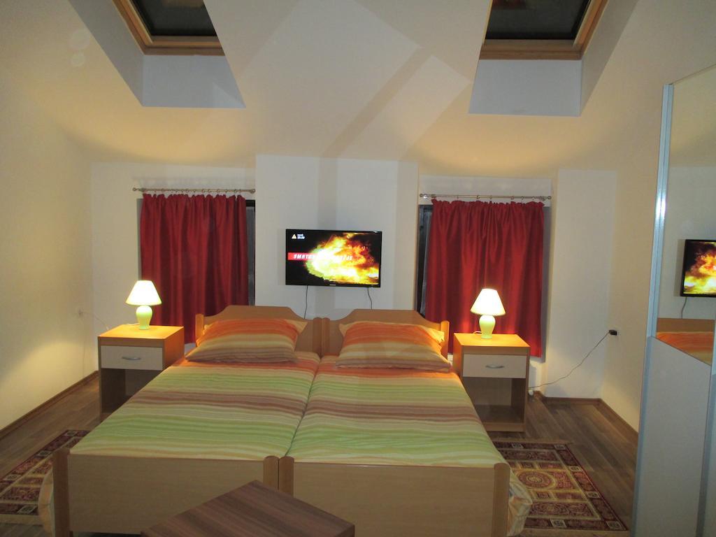 Studio Brnat Apartamento Kobarid Quarto foto