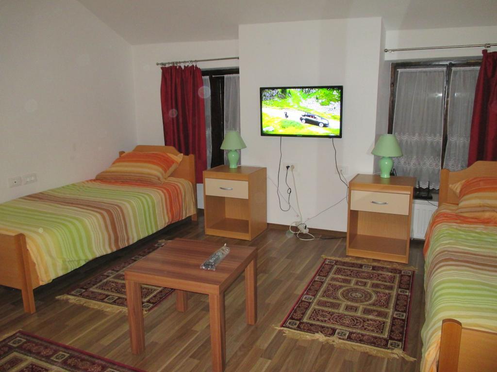 Studio Brnat Apartamento Kobarid Quarto foto