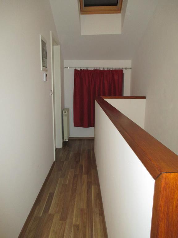 Studio Brnat Apartamento Kobarid Quarto foto